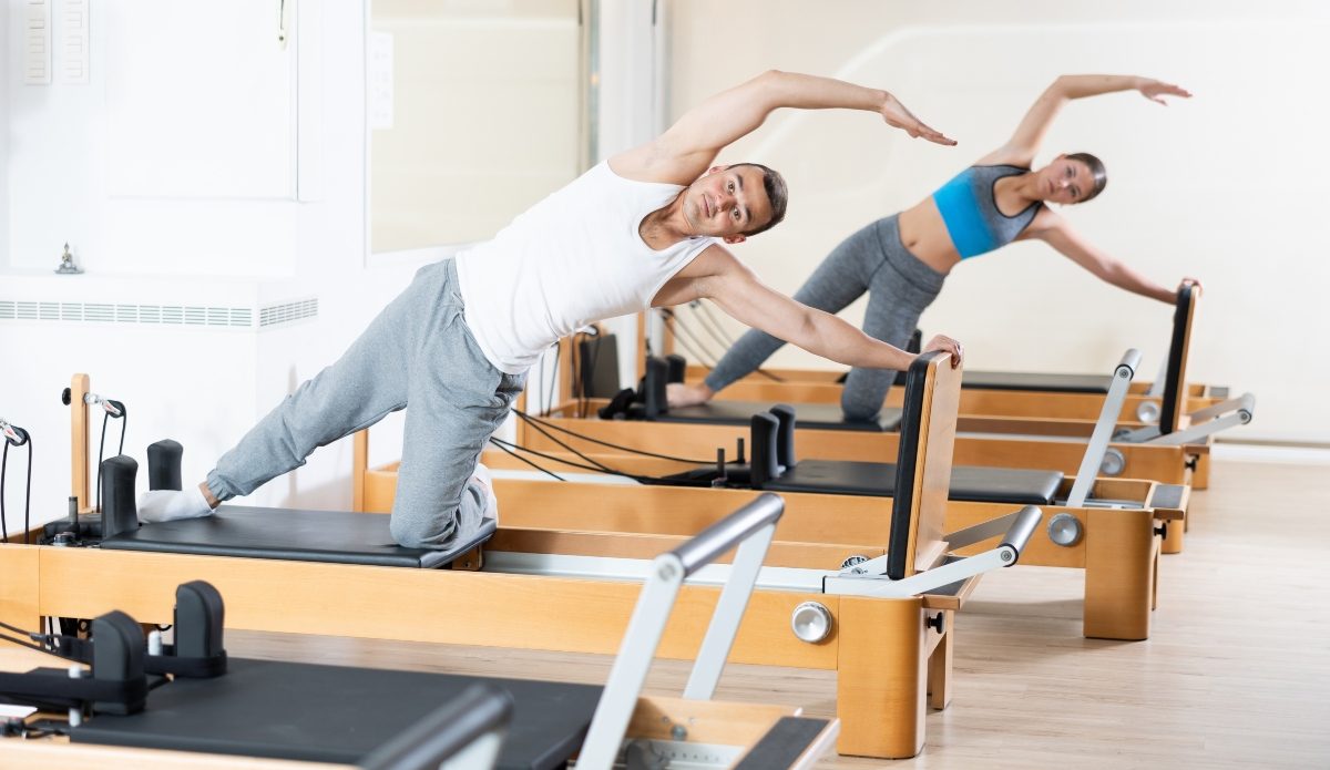 Allungamento laterale al reformer